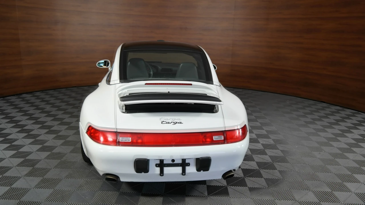 1996 Porsche 993 Carrera - Image 5 of 31