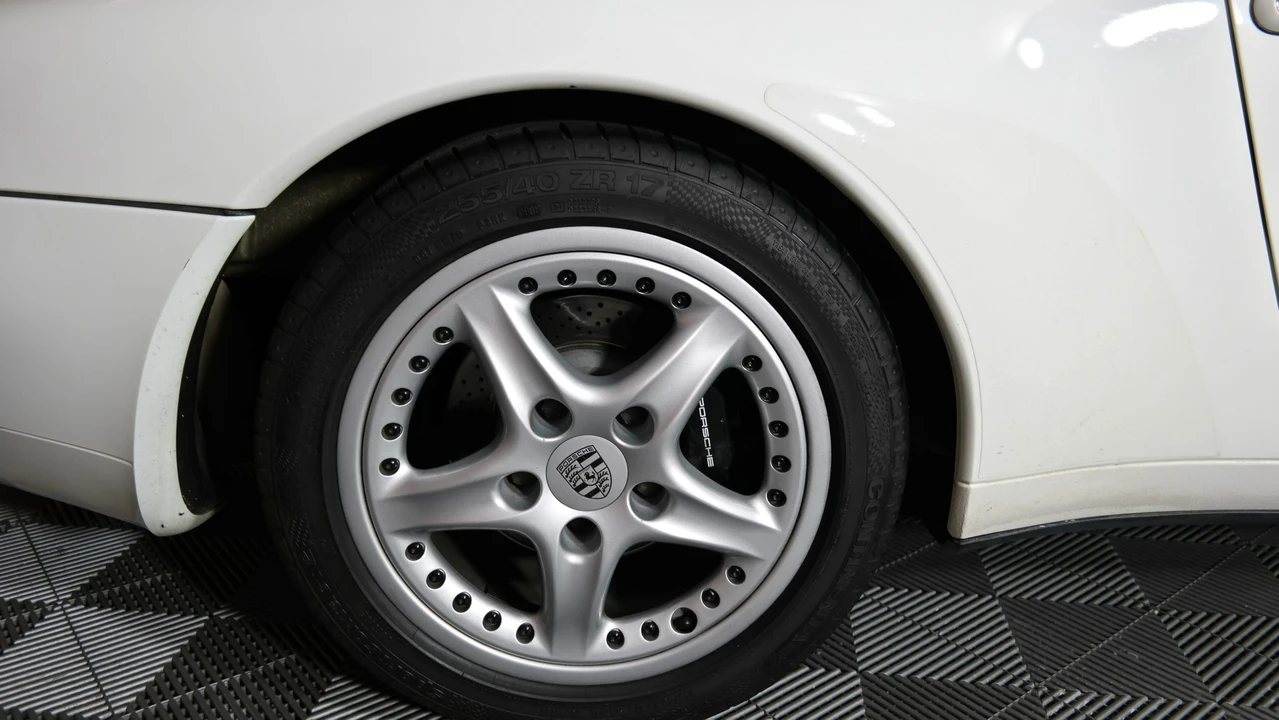 1996 Porsche 993 Carrera - Image 18 of 31