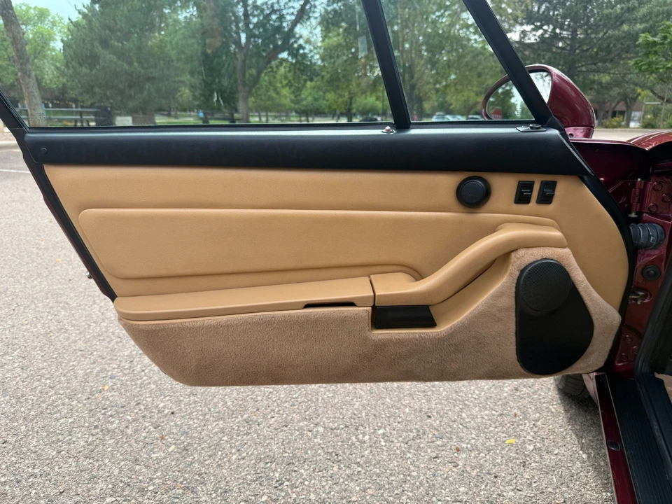 1996 Porsche 993 Carrera - Image 15 of 31
