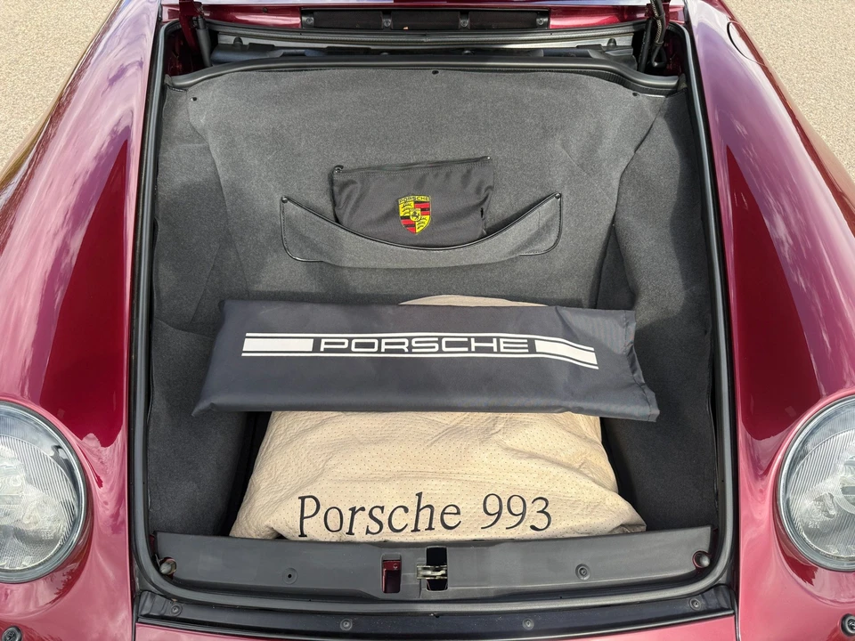1996 Porsche 993 Carrera - Image 27 of 31