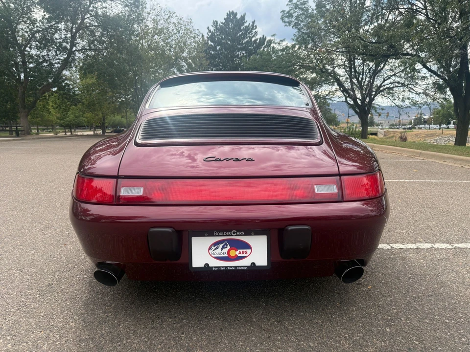1996 Porsche 993 Carrera - Image 8 of 31