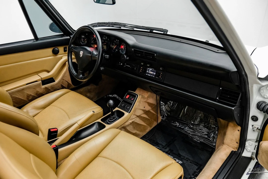 1996 Porsche 993 Carrera - Image 6 of 12