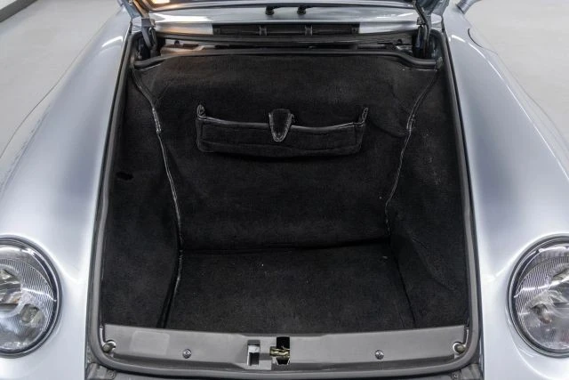 1996 Porsche 993 Carrera - Image 25 of 31