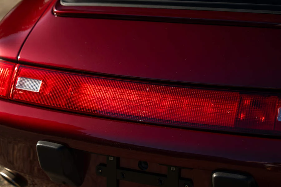 1996 Porsche 993 Carrera - Image 8 of 31