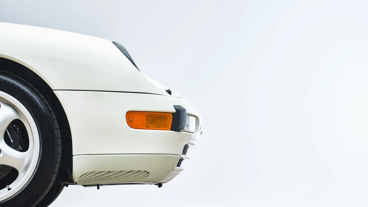 1996 Porsche 993 Carrera - Image 16 of 31