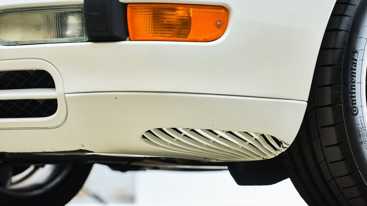 1996 Porsche 993 Carrera - Image 29 of 31