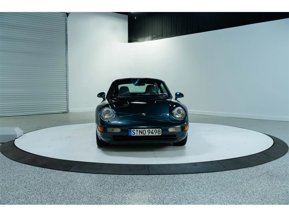 1996 Porsche 993 Carrera - Image 2 of 31