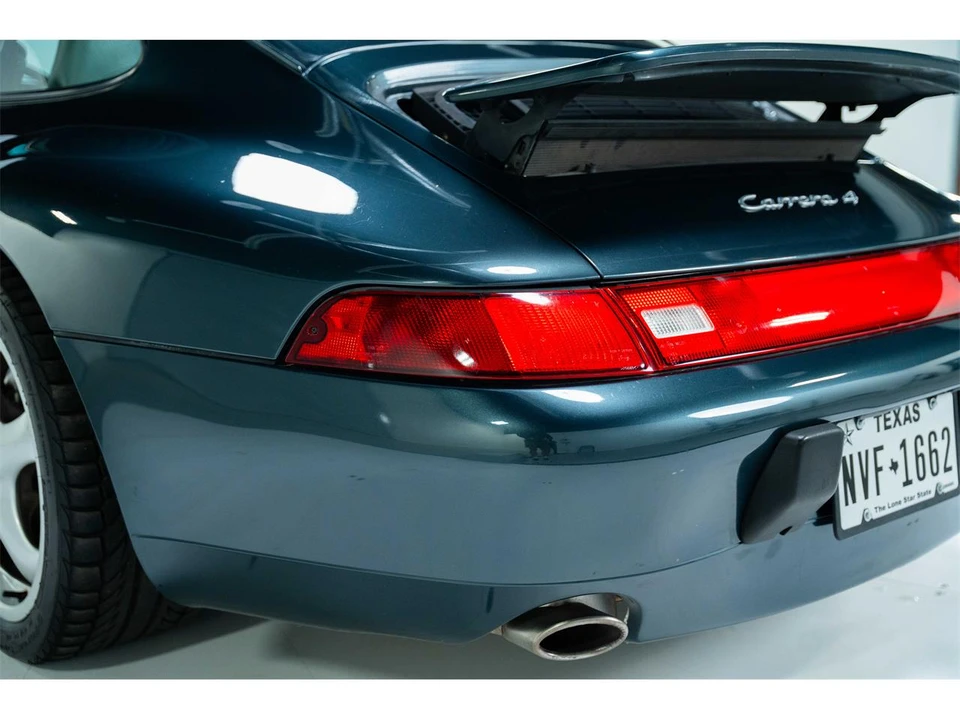 1996 Porsche 993 Carrera - Image 12 of 31