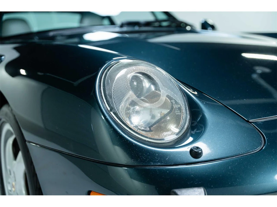1996 Porsche 993 Carrera - Image 22 of 31