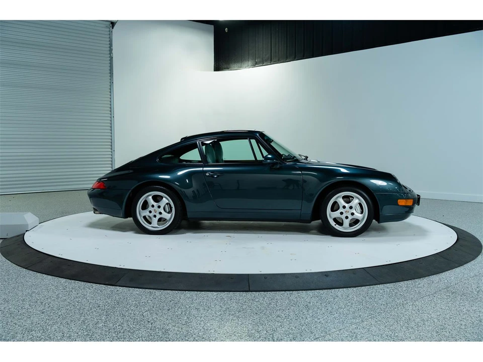 1996 Porsche 993 Carrera - Image 8 of 31