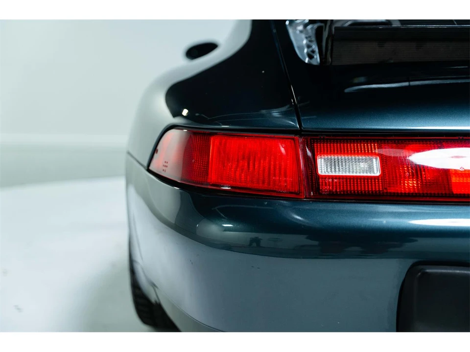 1996 Porsche 993 Carrera - Image 11 of 31