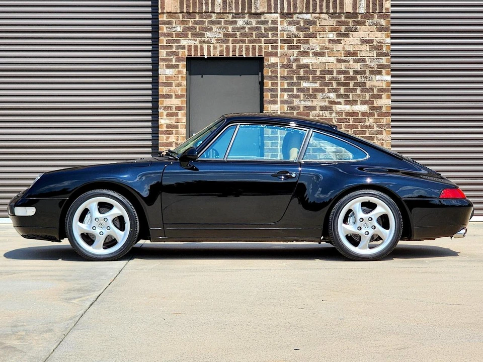 1996 Porsche 993 Carrera - Image 2 of 31