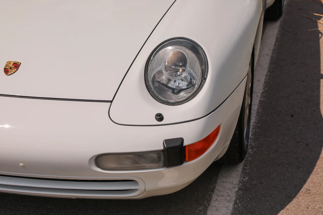 1996 Porsche 993 Carrera - Image 7 of 31