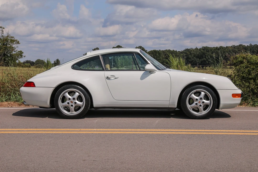 1996 Porsche 993 Carrera - Image 19 of 31