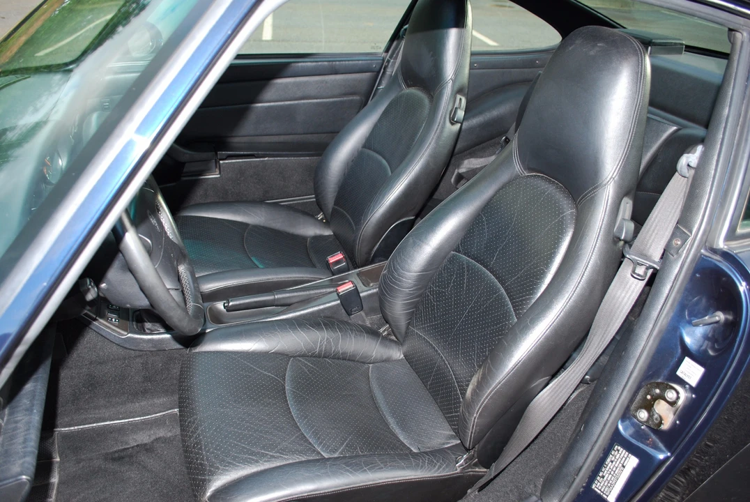 1996 Porsche 993 Carrera - Image 12 of 31