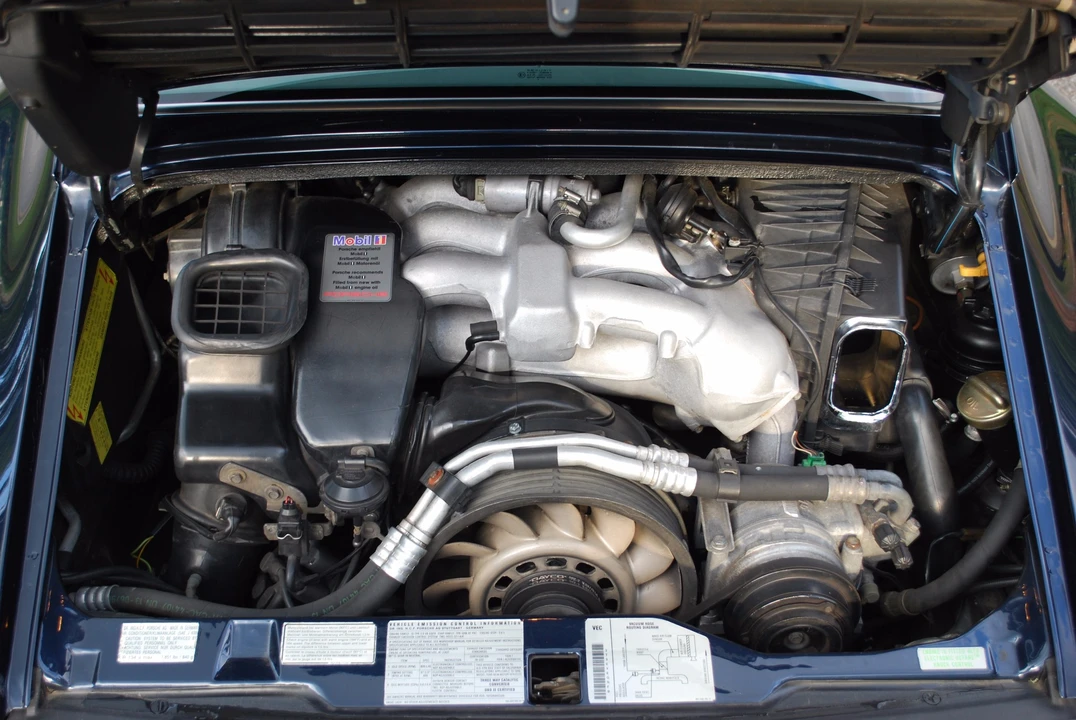 1996 Porsche 993 Carrera - Image 17 of 31