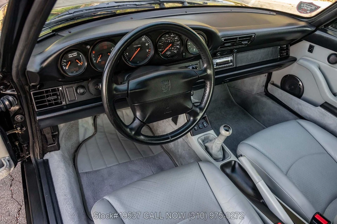 1996 Porsche 993 Carrera - Image 25 of 31