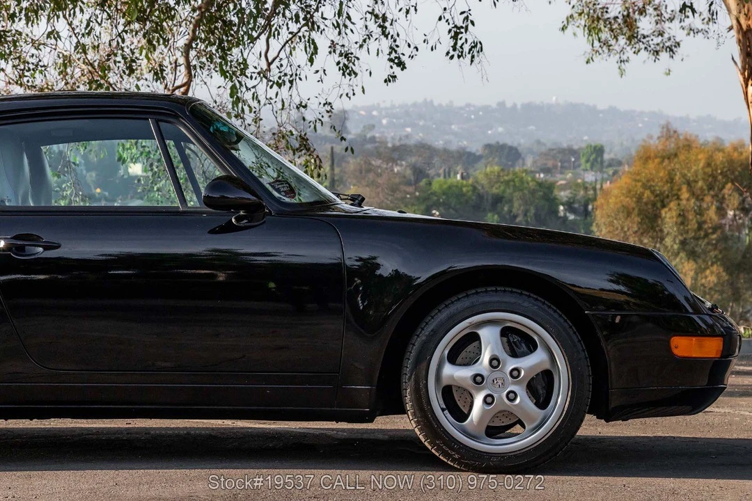 1996 Porsche 993 Carrera - Image 16 of 31