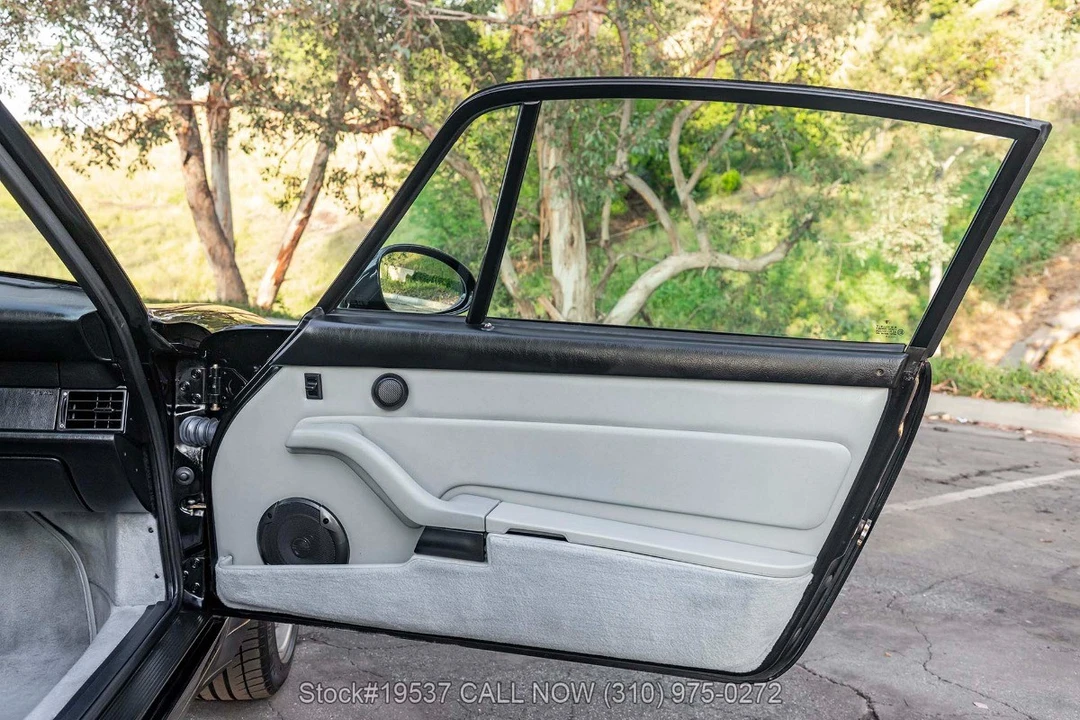 1996 Porsche 993 Carrera - Image 31 of 31
