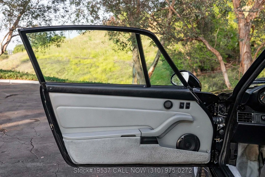 1996 Porsche 993 Carrera - Image 22 of 31