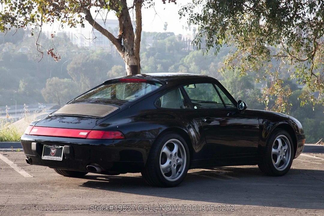 1996 Porsche 993 Carrera - Image 8 of 31