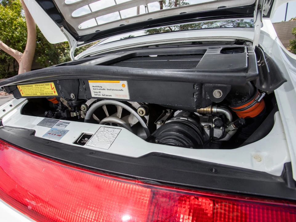 1996 Porsche 993 GT2 - Image 15 of 31