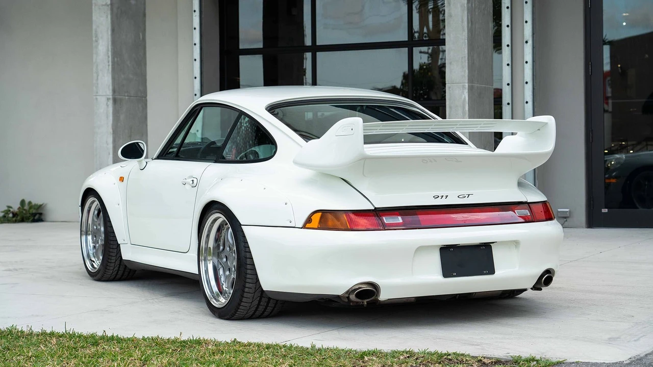 1996 Porsche 993 GT2 - Image 17 of 31