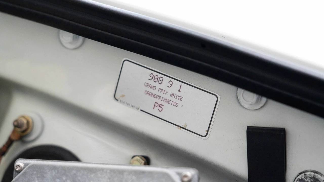 1996 Porsche 993 GT2 - Image 4 of 31