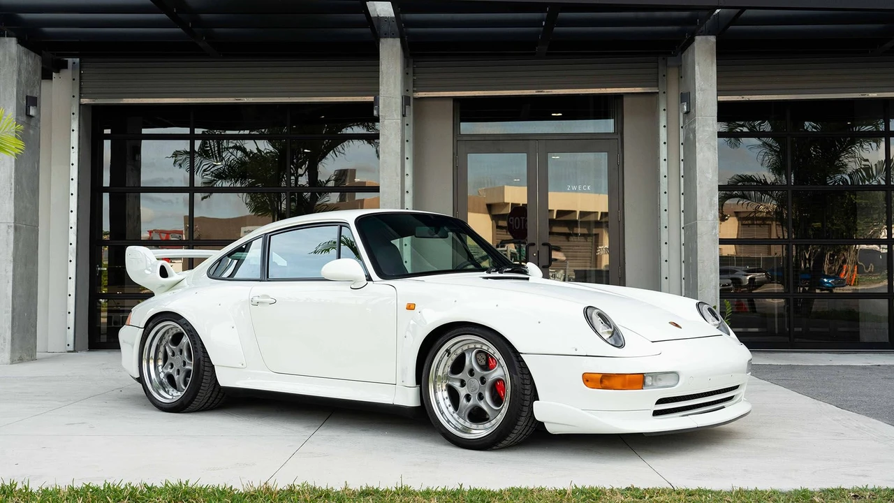 1996 Porsche 993 GT2 - Image 12 of 31