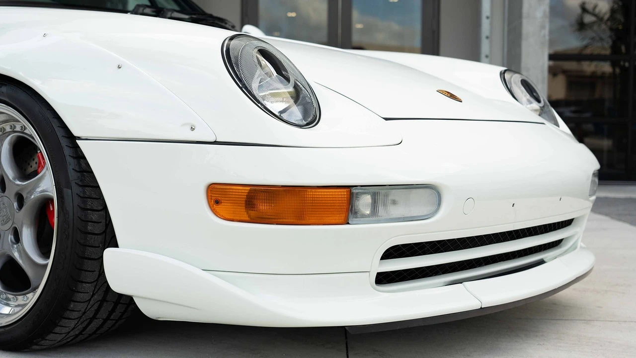 1996 Porsche 993 GT2 - Image 29 of 31