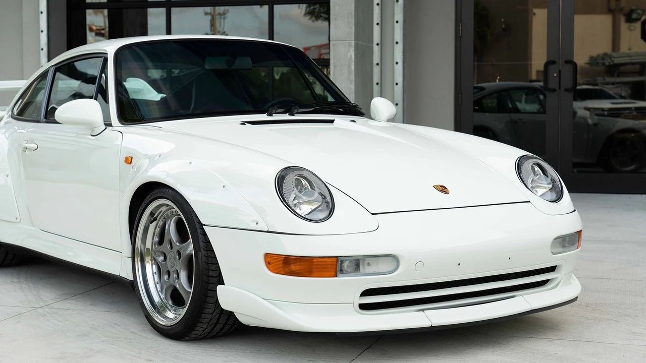 1996 Porsche 993 GT2 - Image 22 of 31