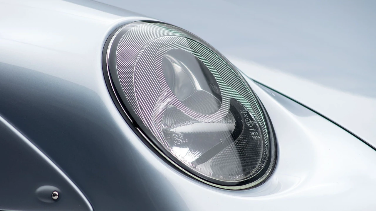 1996 Porsche 993 GT2 - Image 10 of 31