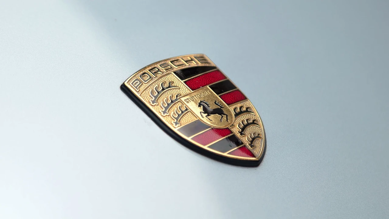 1996 Porsche 993 GT2 - Image 12 of 31