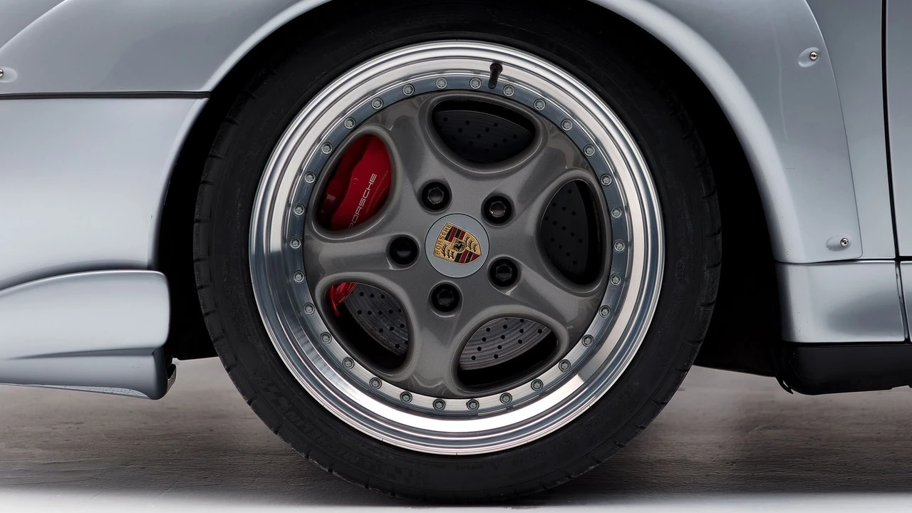 1996 Porsche 993 GT2 - Image 20 of 31