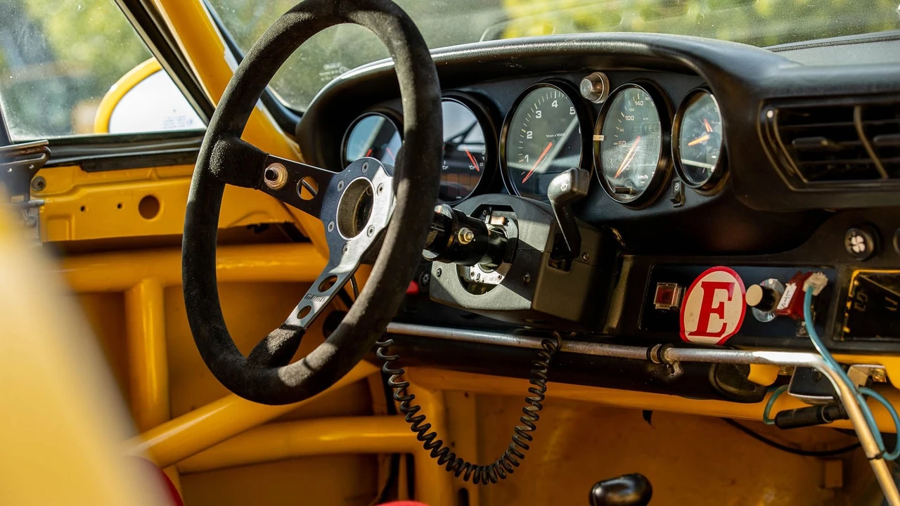 1996 Porsche 993 GT2 - Image 9 of 31