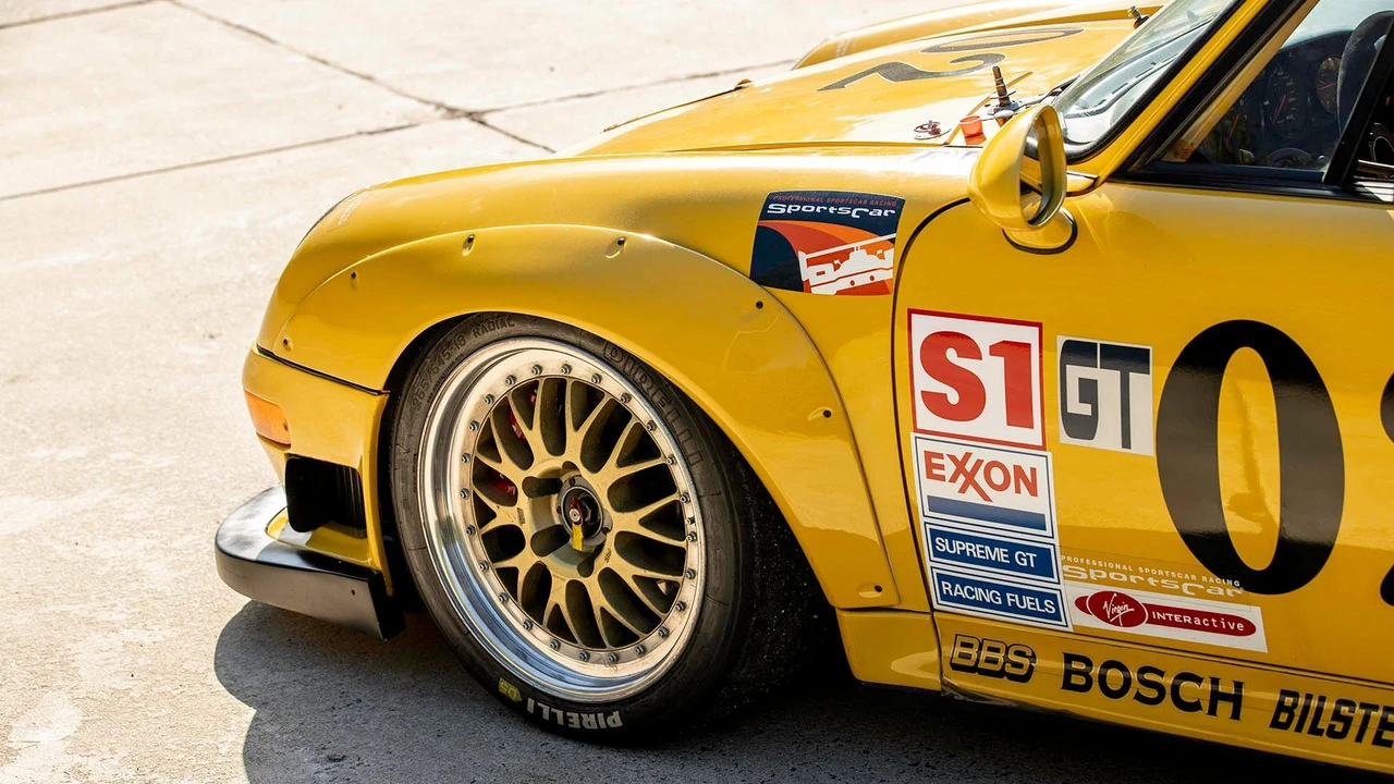 1996 Porsche 993 GT2 - Image 15 of 31