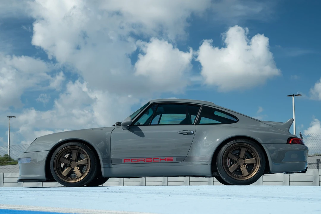1996 Porsche 993 Carrera - Image 13 of 31