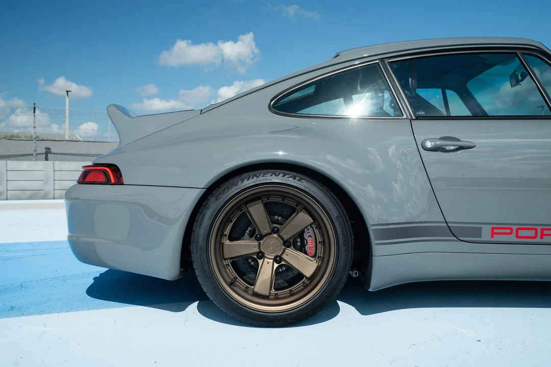1996 Porsche 993 Carrera - Image 24 of 31
