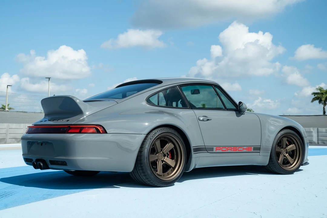 1996 Porsche 993 Carrera - Image 9 of 31