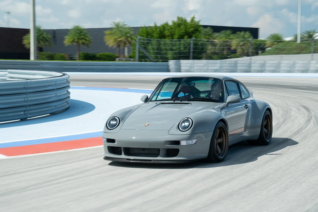 1996 Porsche 993 Carrera - Image 15 of 31