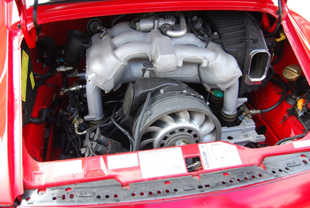 1996 Porsche 993 Carrera - Image 28 of 31