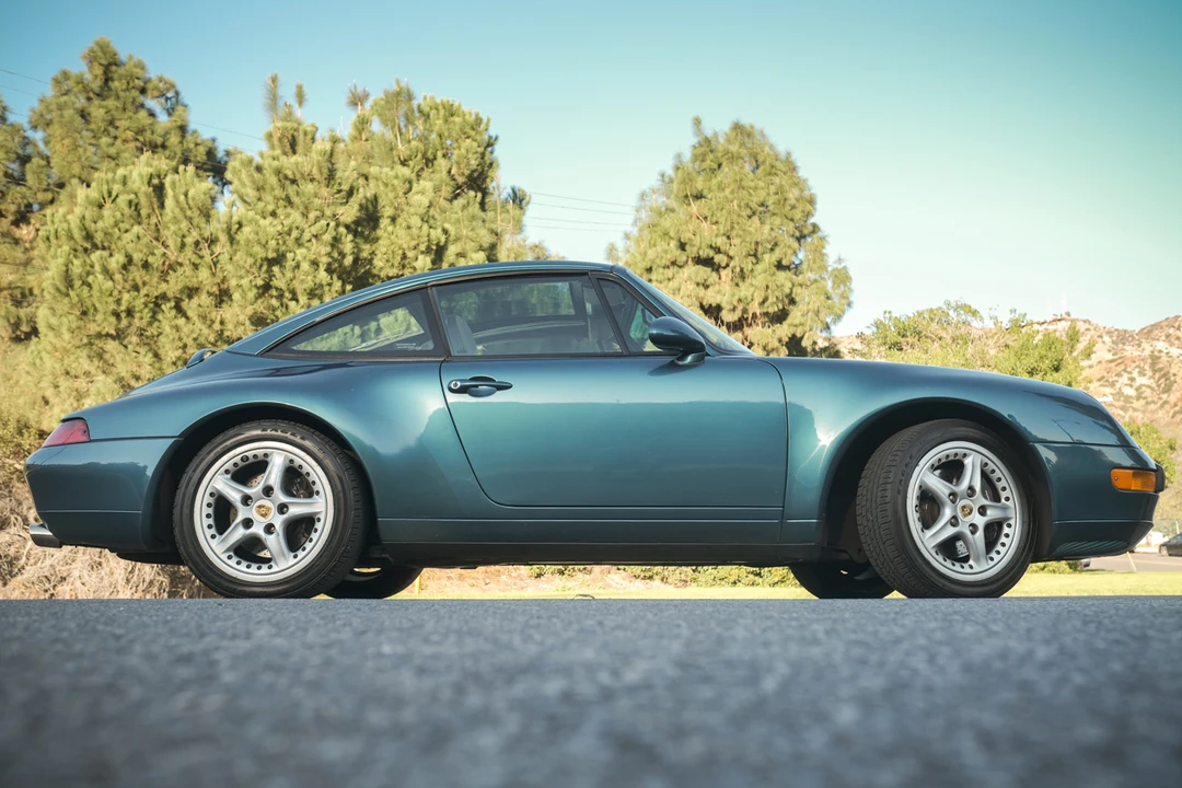 1996 Porsche 993 Carrera - Image 8 of 31