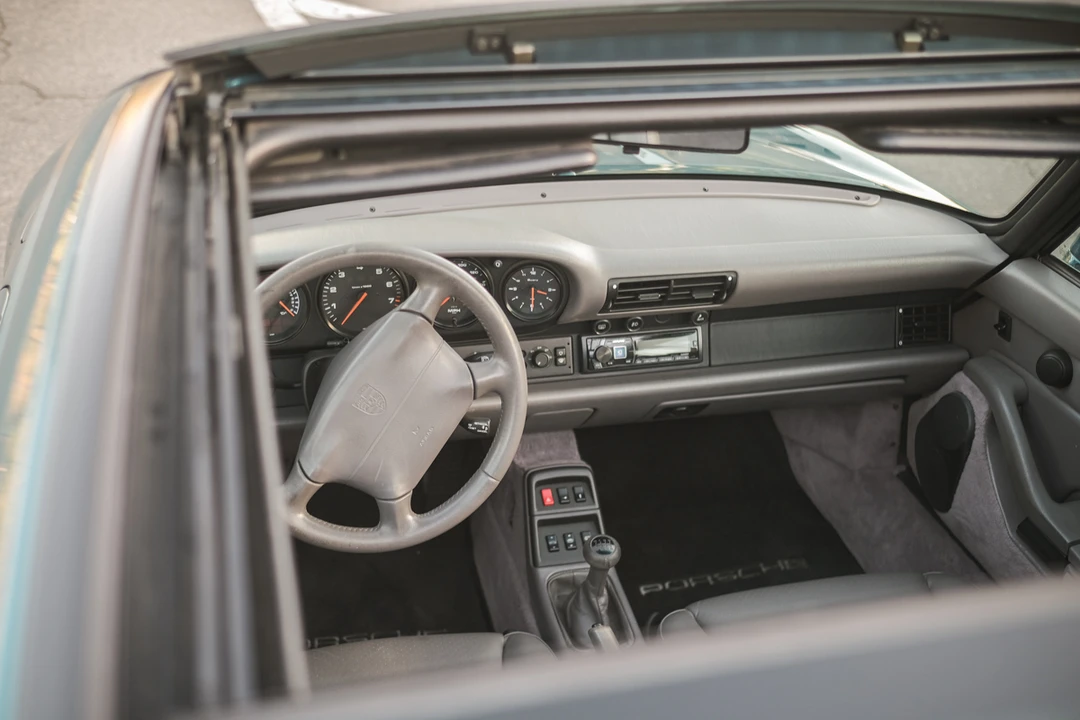 1996 Porsche 993 Carrera - Image 26 of 31