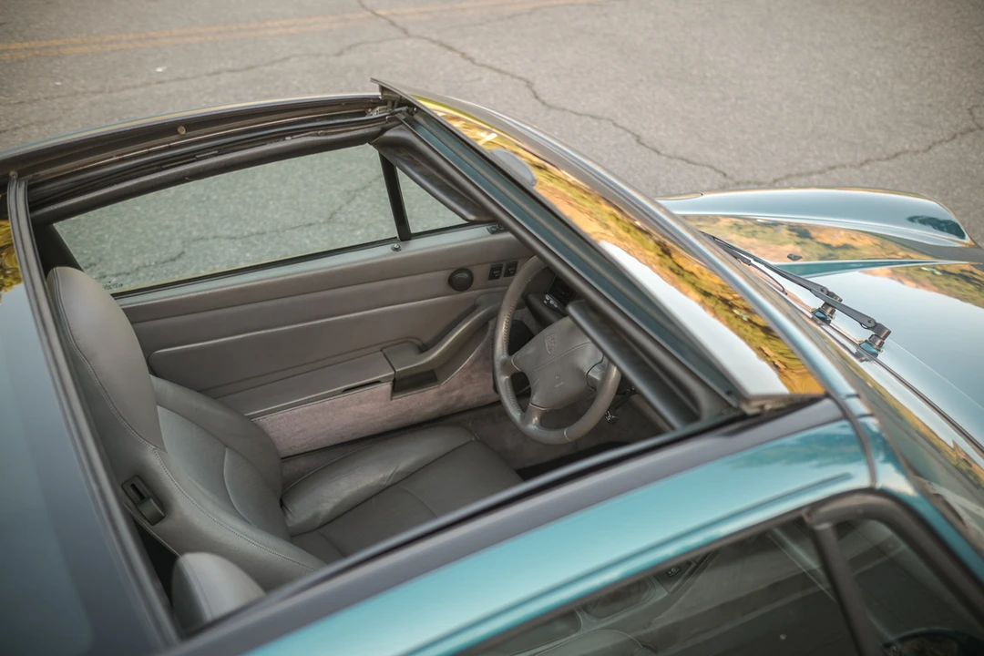 1996 Porsche 993 Carrera - Image 28 of 31