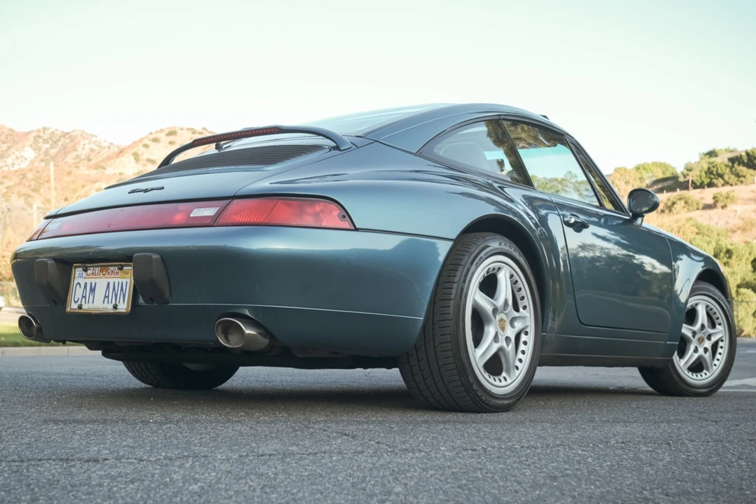 1996 Porsche 993 Carrera - Image 10 of 31
