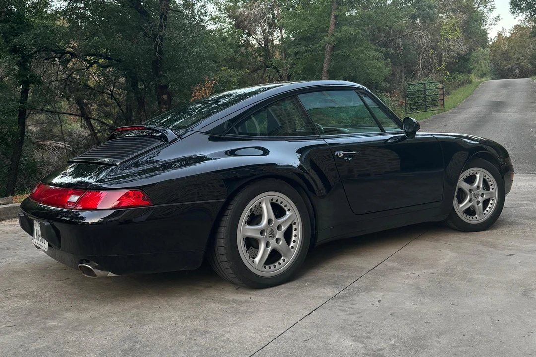 1996 Porsche 993 Carrera 4S - Image 4 of 31