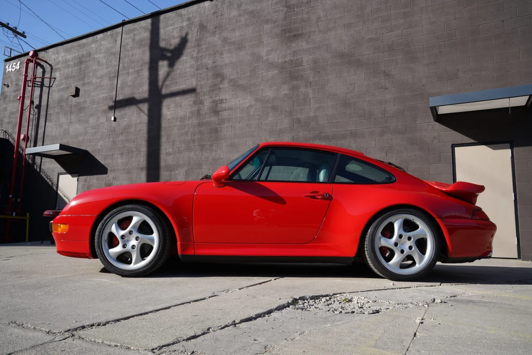 1996 Porsche 993 Turbo - Image 10 of 31