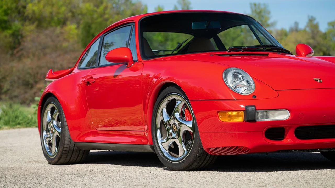 1996 Porsche 993 Turbo - Image 14 of 31
