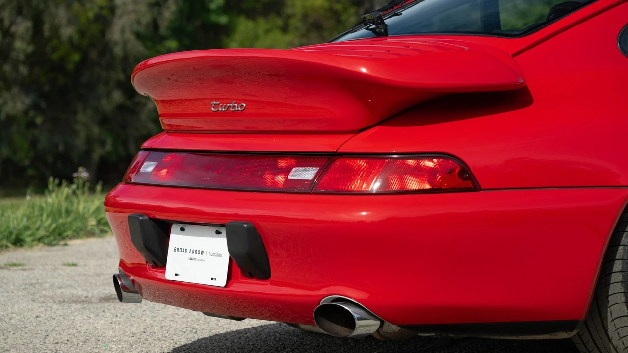 1996 Porsche 993 Turbo - Image 28 of 31