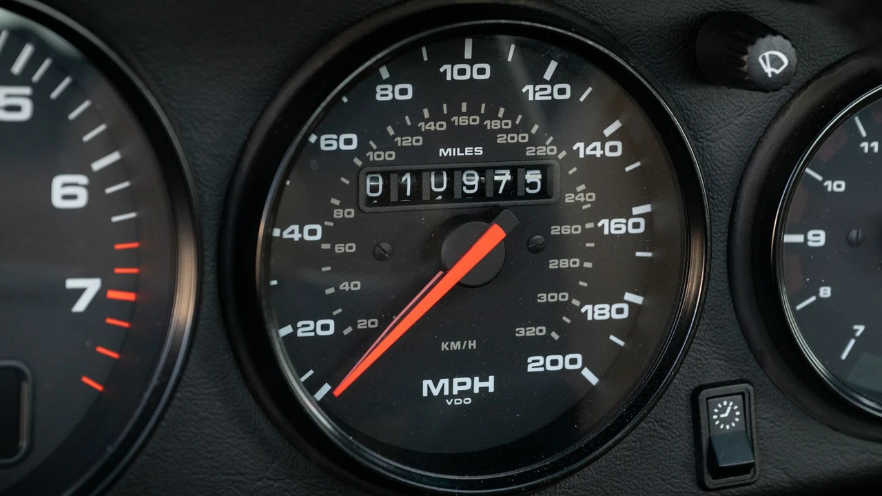 1996 Porsche 993 Turbo - Image 10 of 31